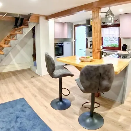 Modernes Altstadthaus - Stilvoll & Zentral *